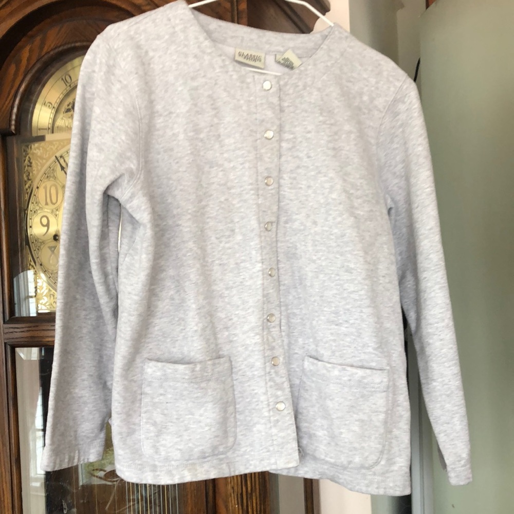 Grey snap sweatshirt